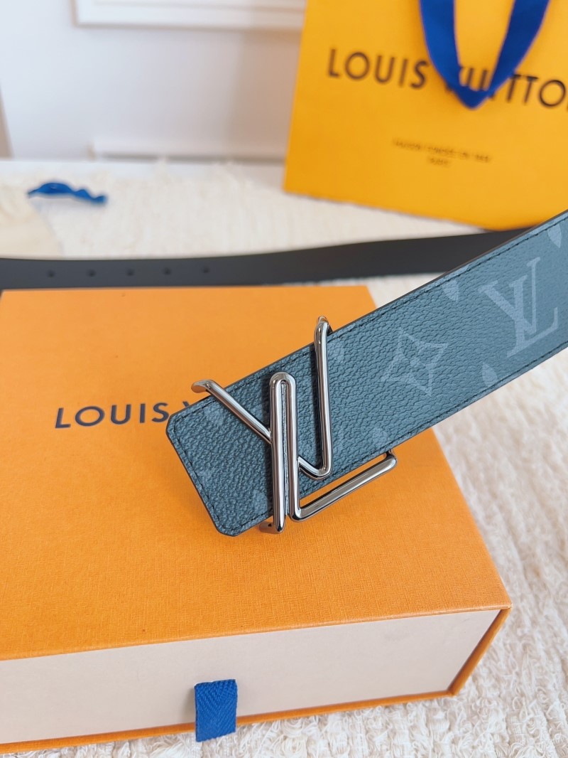 l0vis Vvtt0n belts